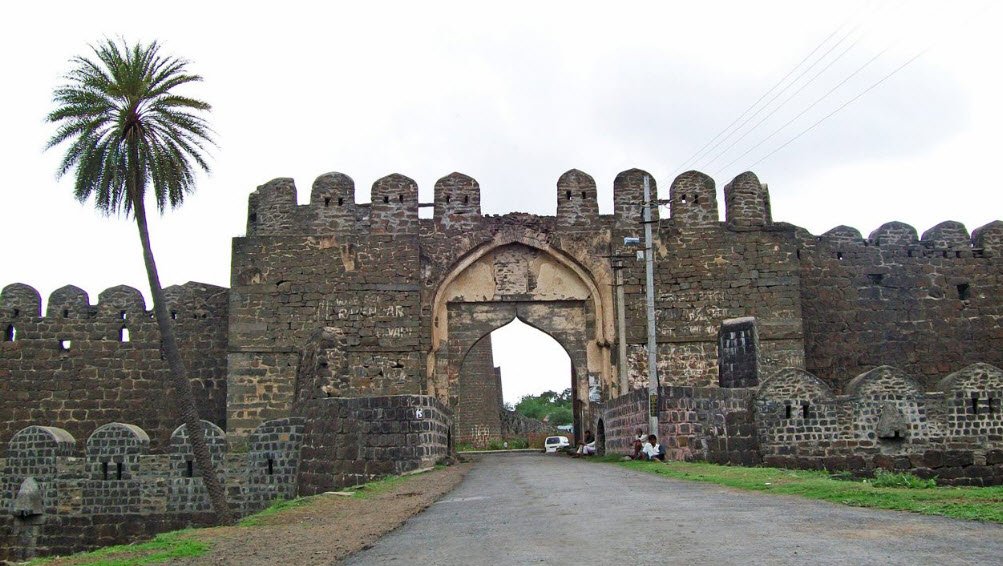 Sedam Fort, Kalaburagi (Gulbarga), Karnataka - Vushii.com